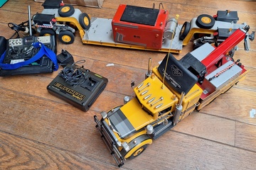 Afbeelding van Wedico truck Robbe Futaba F14 (59cm) met trailer (110cm) en extra's 