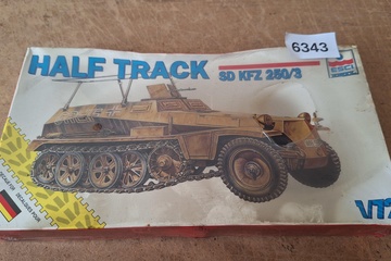 Afbeelding van ESCI, Half Track Sd Kfz 250/3 nr. 8369 modelbouwset 1:72