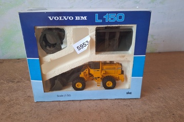 Afbeelding van Joal, Volvo BM L150 Shovel / Wiellader met accessoires, 1:50