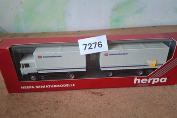 Afbeelding van Herpa MAN F90 "DB Güterkraftverkehr" vrachtwagen met aanhanger (1:87)