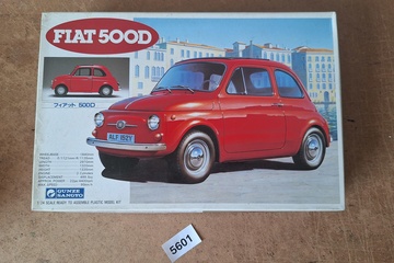 Afbeelding van Gunze Sangyo Fiat 500D 1:24