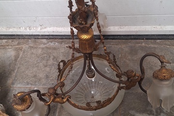 Afbeelding van Antieke hangluchter met engelen