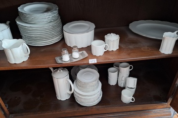 Afbeelding van Inhoud kast oa eetservies