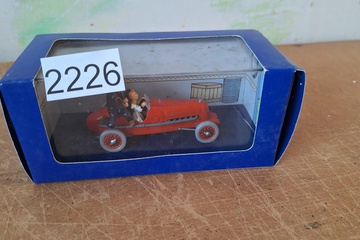 Afbeelding van Bij Kuifje in de auto modelauto Moulinsart