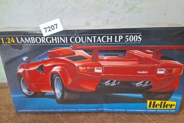 Afbeelding van Heller Lamborghini Countach LP 500S modelbouwdoos 80718 (1:24)