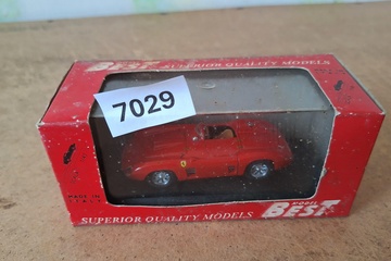 Afbeelding van Best Model Ferrari 750 Monza / 375 Plus (Classic Race Car) 1:43