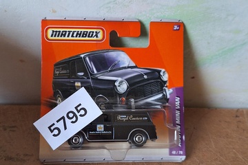 Afbeelding van Matchbox, 1965 Austin Mini Van 'Royal Couriers LTD', 1:54