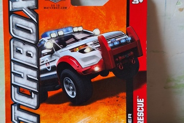 Afbeelding van Matchbox, Ford Explorer Fire Chief 'Heroic Rescue', 1:64