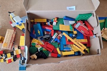 Afbeelding van Lot Lego figuren, blokjes ed