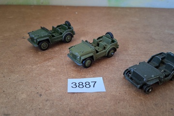 Afbeelding van Dinky Toys Austin Champ 3 stuks