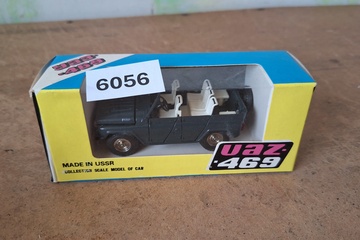 Afbeelding van Radon / Agat (Made in USSR), UAZ 463 Militaire Jeep Open Dark Green, 1:43