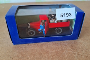 Afbeelding van Kuifje Modelauto 'Bij Kuifje in de Auto' Atlas Edition