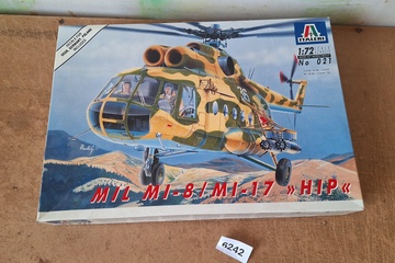 Afbeelding van Italeri, Mil Mi-8 / Mi-17 »HIP« helikopter 1:72