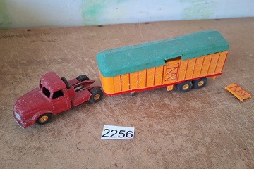 Afbeelding van Dinky Supertoys  2 stuks