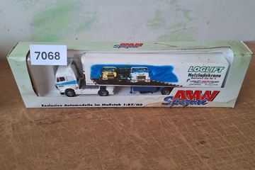 Afbeelding van AWM Scania 'Loglift Holzladekrane' vrachtwagen met oplegger (1:87)