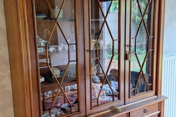 Afbeelding van Vitrine kast