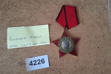 Afbeelding van Bulgaarse medaille orde van 9 Sept 1944 