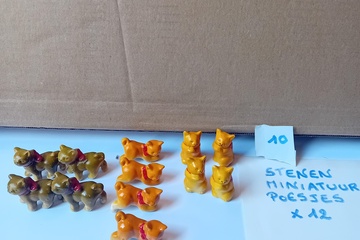 Afbeelding van Miniatuur Poesjes steen 12 stuks