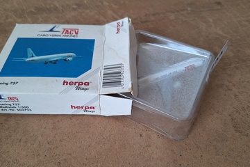 Afbeelding van Herpa Wings, TACV Cabo Verde Airlines Boeing 757, 1:500