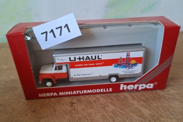 Afbeelding van Herpa Ford Transcontinental 'U-HAUL Moving & Storage' vrachtwagen (1:87)