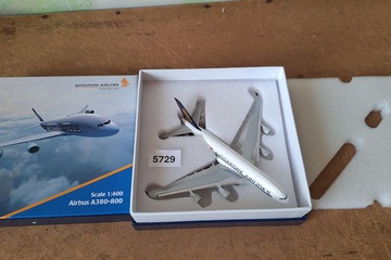 Afbeelding van Hogan Wings, Singapore Airlines Airbus A380-800, 1:400