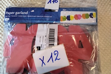 Afbeelding van 12x Papieren slinger rood cijfer 30