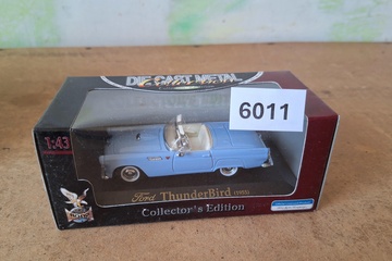 Afbeelding van Road Signature Collector's Edition, 1955 Ford Thunderbird Convertible Blue, 1:43