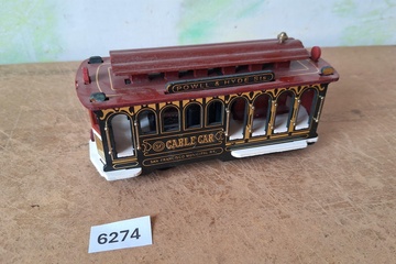 Afbeelding van San Francisco Municipal Ry. Cable Car "Powell & Hyde Sts" model (bruin/rood)
