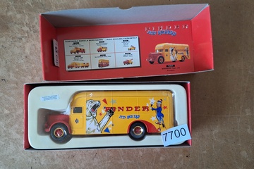Afbeelding van Corgi Pinder Jean Richard