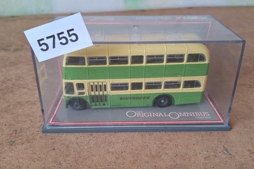 Afbeelding van Corgi The Original Omnibus Company, Leyland PD3 Queen Mary Double Decker Bus 'Southdown', 1:76