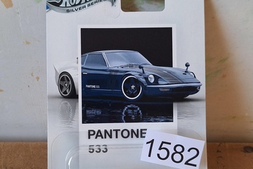 Afbeelding van Hot Wheels Silver series pantone in blister