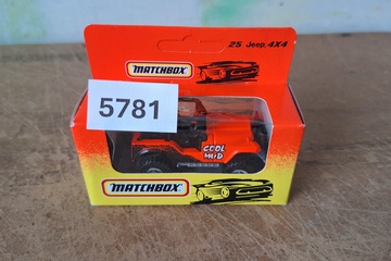 Afbeelding van Matchbox, 25 Jeep 4X4 'Cool Mud', 1:64
