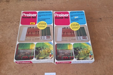 Afbeelding van Preiser Modell HO 21048 Zirkuszelt Krone accessoireset, set van twee (1:87)