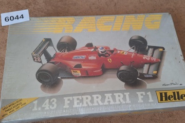 Afbeelding van Heller Racing, Ferrari F1 #28 Plastic Bouwpakket, 1:43