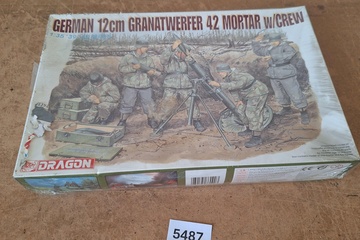 Afbeelding van Dragon German 12cm Granatwerfer 42 Mortar w/Crew 1:35