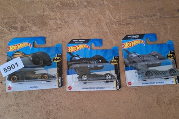Afbeelding van Hot Wheels Batman, Batmobile / Batman Forever Batmobile Partij (3 bussen/wagens), 1:64