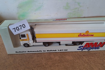 Afbeelding van AWM Scania 'Rotterbloom' vrachtwagen met oplegger (1:87)