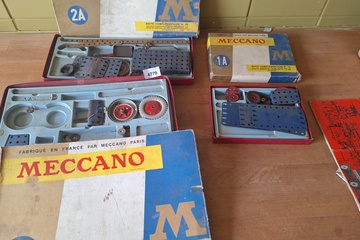 Afbeelding van Meccano sets met doos niet gecontroleerd op volledigheid