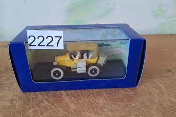 Afbeelding van Bij Kuifje in de auto modelauto Moulinsart