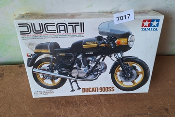 Afbeelding van Tamiya Ducati 900SS 1:12