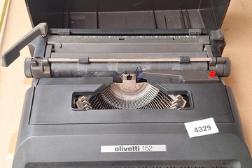 Afbeelding van Olivetti 152 Typemachine