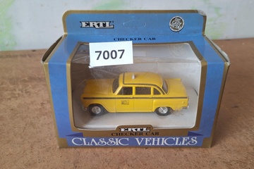 Afbeelding van Ertl Checker Cab 1:43