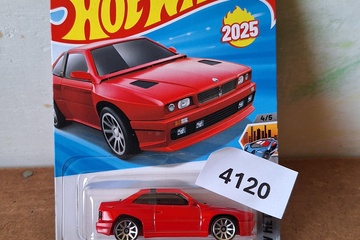 Afbeelding van Hot Wheels modelauto in blister
