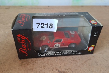 Afbeelding van Bang Ford GT40 Nr. 64 diecast model in displaybox (1:43)