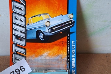 Afbeelding van Matchbox, 1957 Chevy Bel Air Convertible 'MBX Adventure City', 1:64