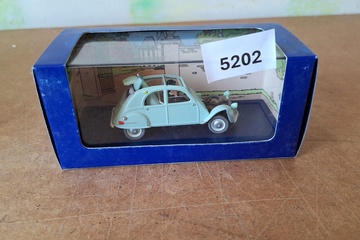 Afbeelding van Kuifje Modelauto 'Bij Kuifje in de Auto' Atlas Edition