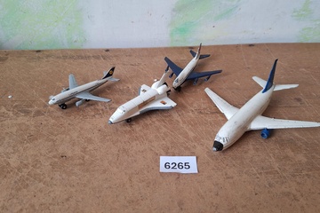 Afbeelding van Matchbox, Sky Busters miniatuurverkeersvliegtuigen en NASA Space Shuttle (set van 4 stuks)