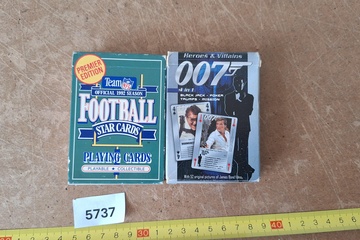 Afbeelding van Playing cards NFL Football & 007