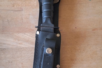 Afbeelding van Dolk leger met kompas en steen 30cm