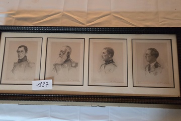 Afbeelding van Dubbelportret in een kader met twee getekende legerofficieren/hoogwaardigheidsbekleders, gesigneerd L. Renard – Lot 127